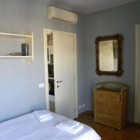 Bright With Views And Terrace Apartment